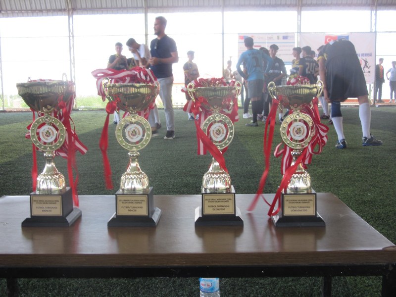 FAALİYET 2.4 FUTBOL TURNUVASI VE DİCLE GENÇLİK SPORA MALZEME ALIMI